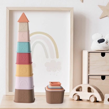 Collection de tasses empilables en silicone pour bébés
