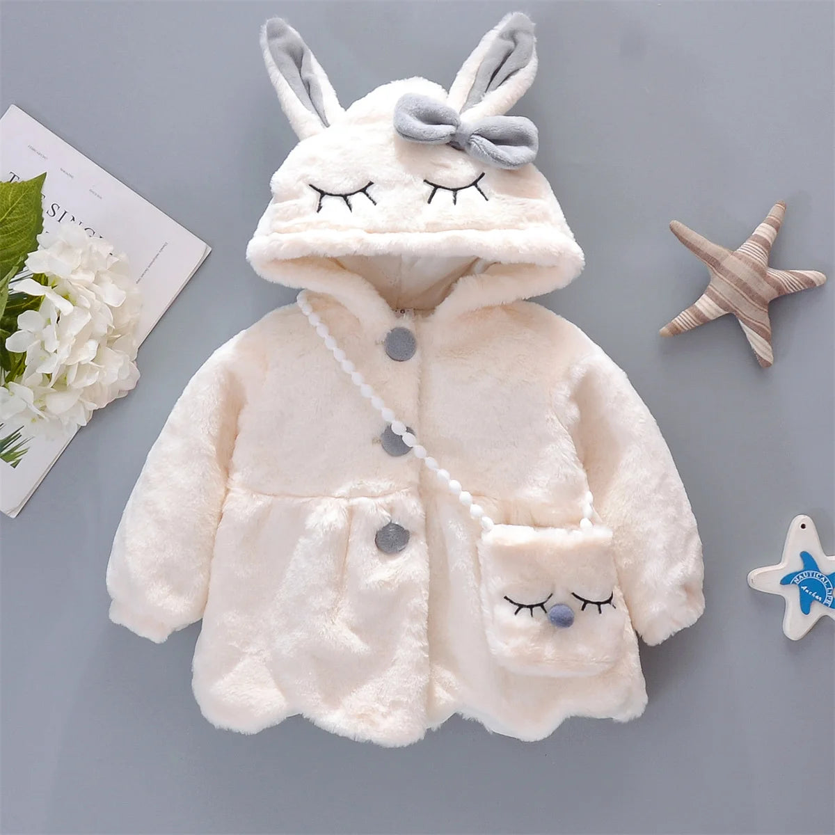 Manteau en peluche avec oreilles de lapin pour bébés