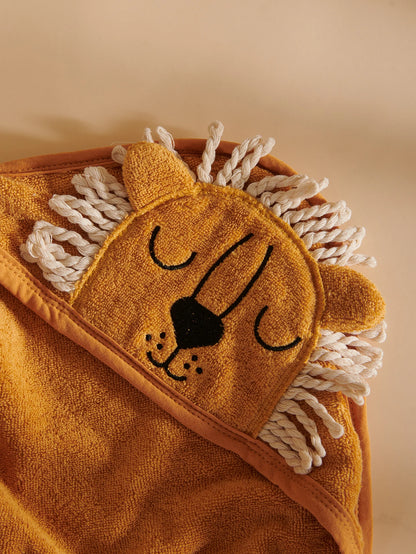 Serviette à capuche pour nouveau-né
