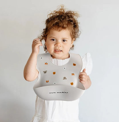 Bavoir en silicone réglable pour bébés