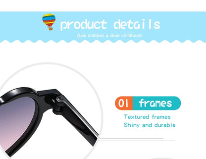 Lunette colorée avec un design en forme de coeur pour enfant