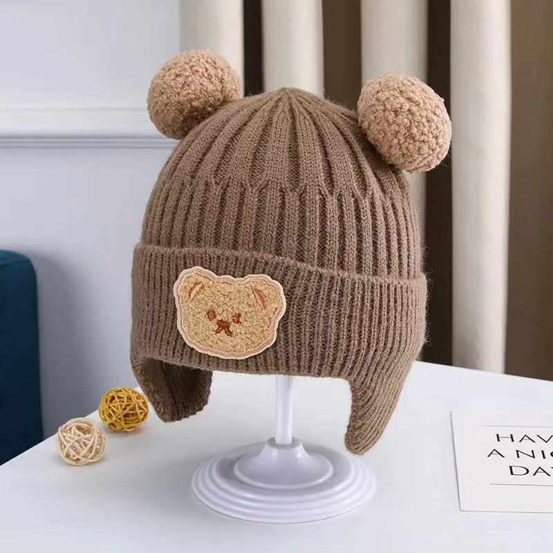 Bonnet chaud bébé en forme d'ours