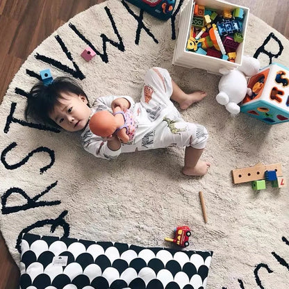 Tapis de sol blanc doux pour bébé avec l’alphabet