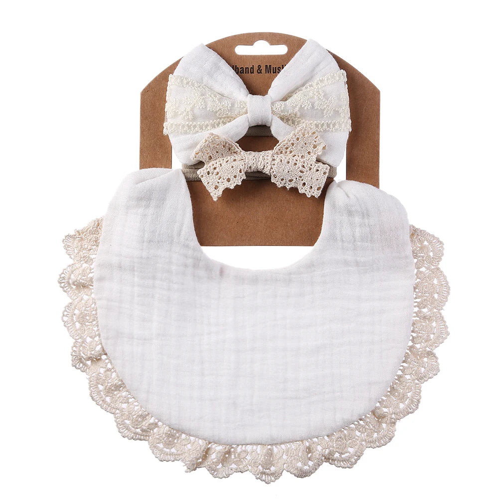 Bavoir mignon en coton pur