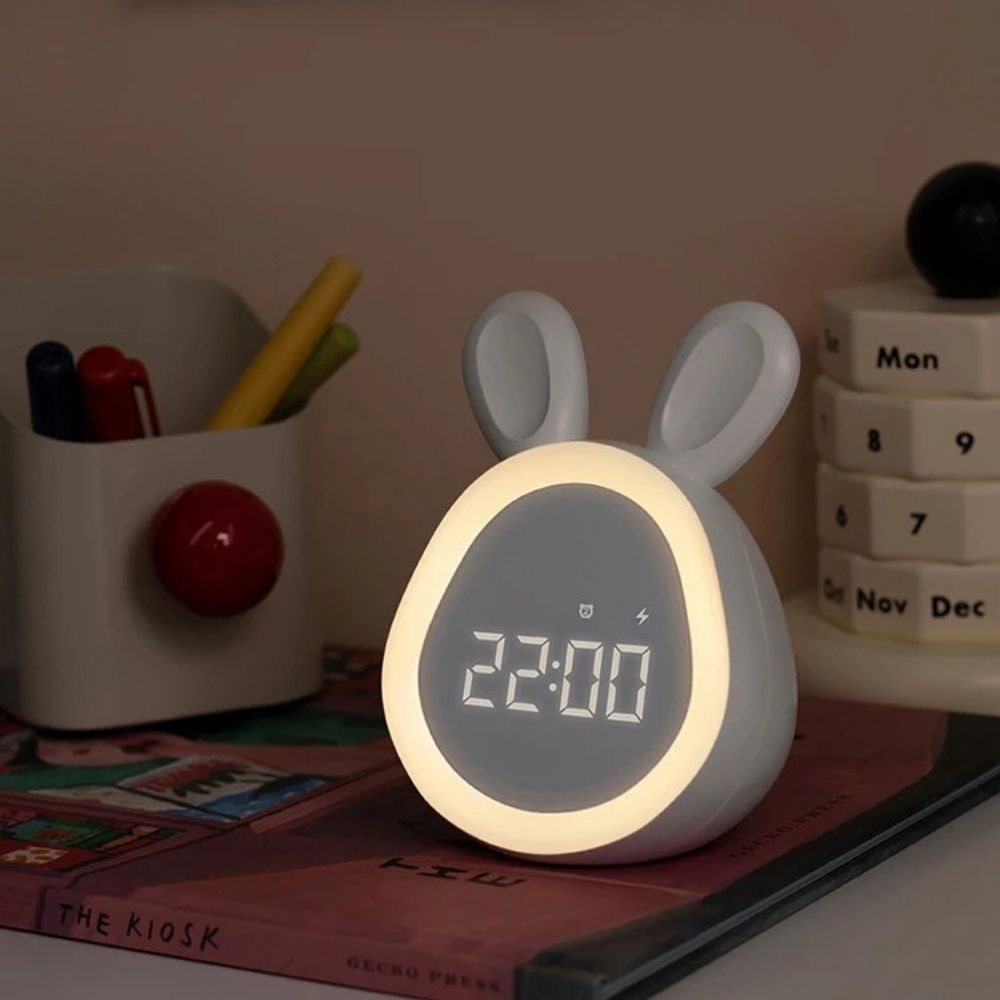 Lampe de chevet intelligente avec horloge et alarme