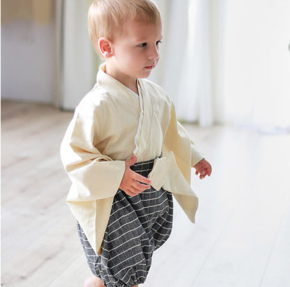 Kimono rétro beige et gris pour bébé avec haut à manches courtes